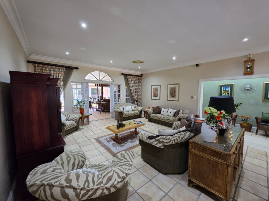 8 Bedroom Property for Sale in Riebeeckstad Free State
